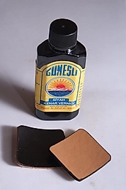 Güneşli Siyah Deri Kenar Boyası Deri Kenar Verniği